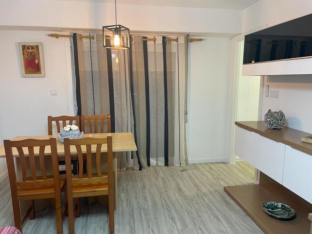 Apartamento En Complejo Residencial Con Piscina Y Garaje Frente Al Mar 瓦伦西亚 外观 照片